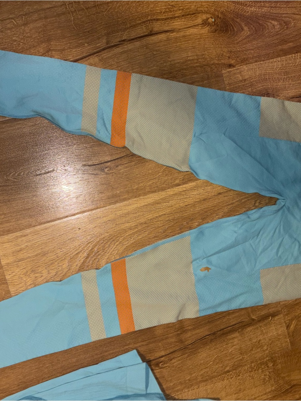 Cotopaxi Debajo Seamless Baselayer Tights in blue